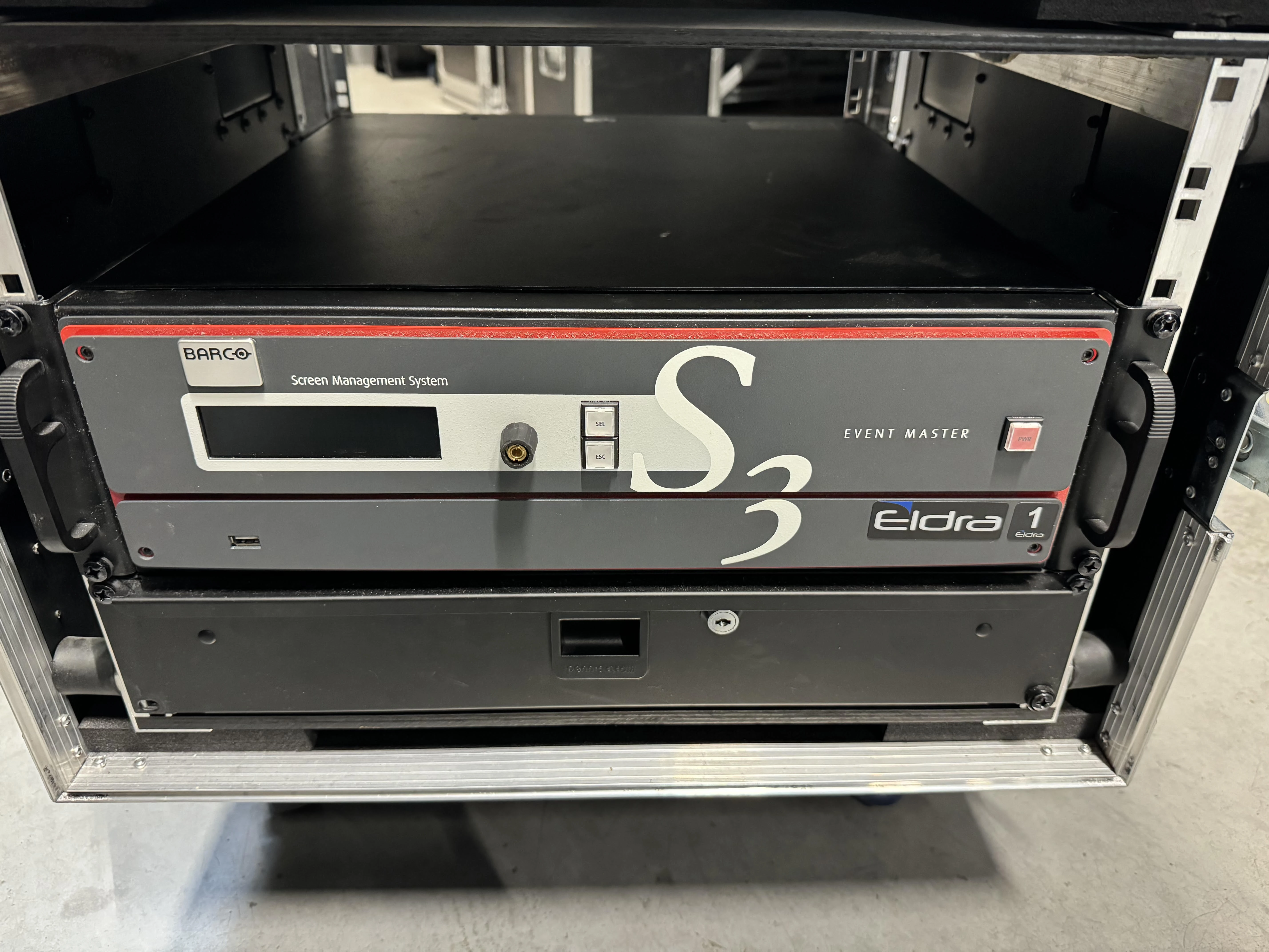 Barco S3-4K Tri-Combo